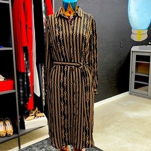 Banana Republic gorgeous casual and dressy